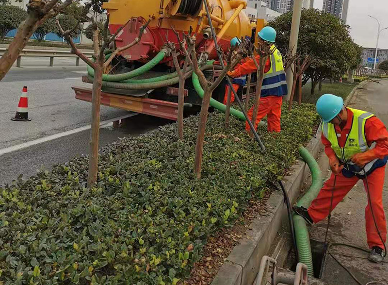 河曲市政管道清淤